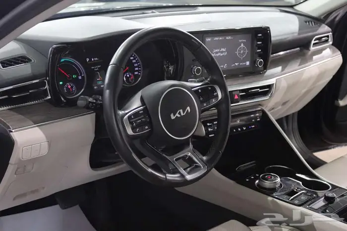 كيا K5 2023 هيبريد 29