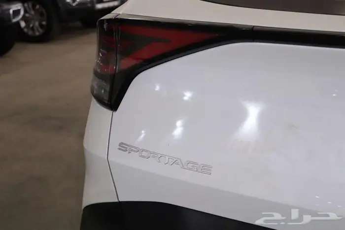 كيا سبورتاج 2025 ماكينة 1.5 فل كامل 8
