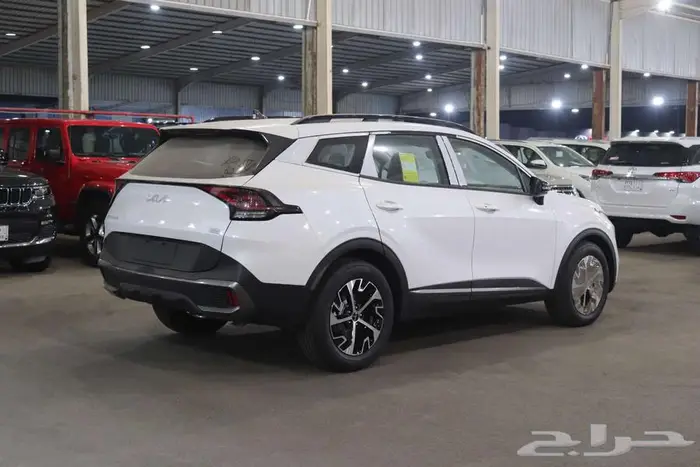 كيا سبورتاج 2025 ماكينة 1.5 فل كامل 7