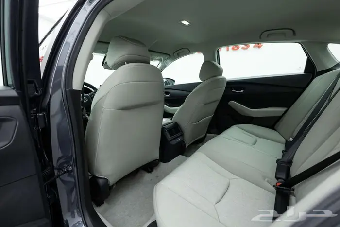 هوندا اكورد LX ستاندر 2025 تصميم يلفت الانظار 15