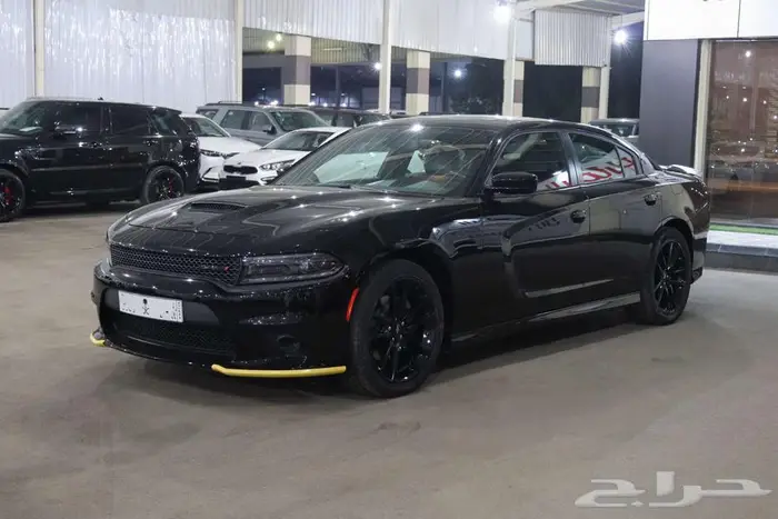 دودج شارجر 2022 RT V8 3