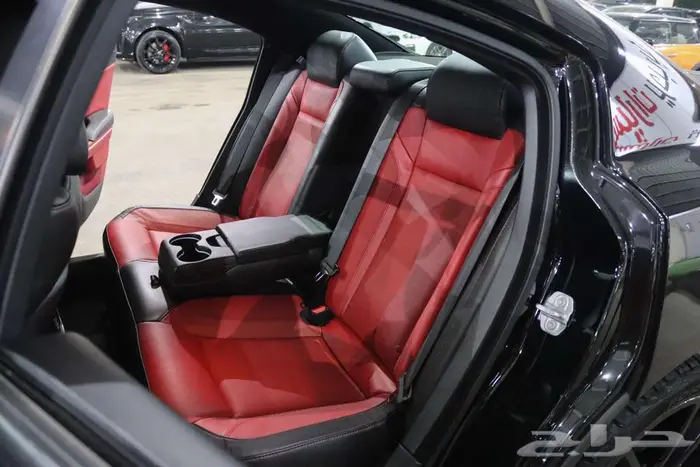 دودج شارجر 2022 RT V8 12