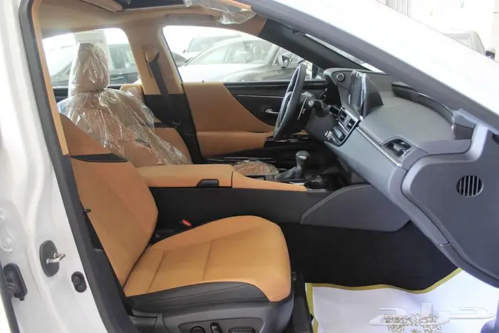 لكزس - ES 250 - AA - استندر - بريمي - 2025 11