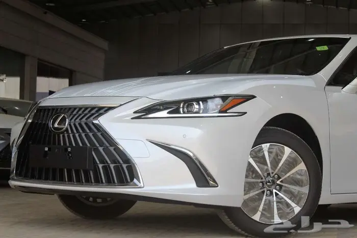 لكزس - ES 250 - AA - استندر - بريمي - 2025 4