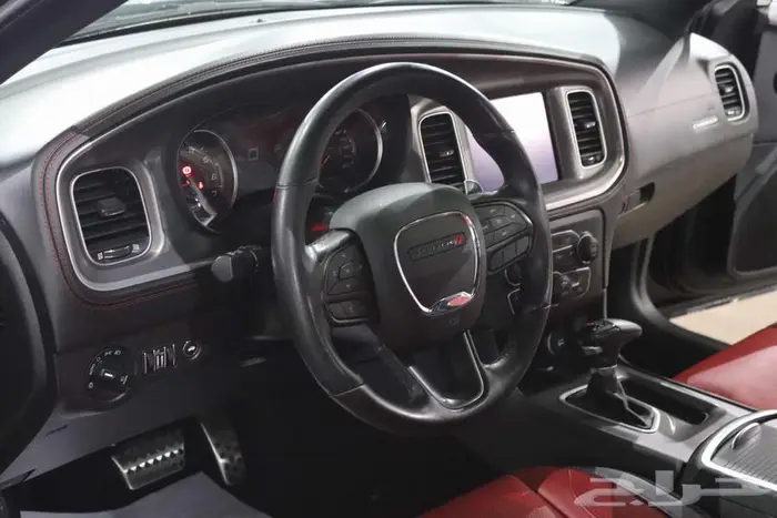 دودج شارجر 2022 RT V8 25