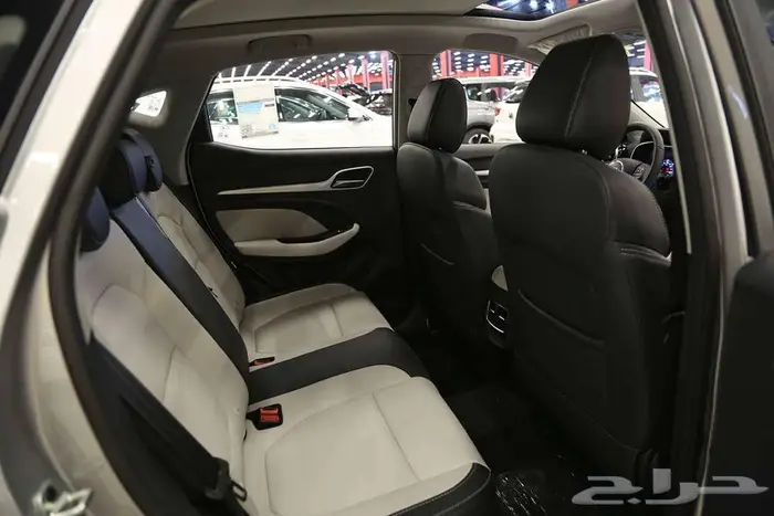 ام جي ZS لكجري 2025   قيادة تجمع بين الراحة والأناقة 7