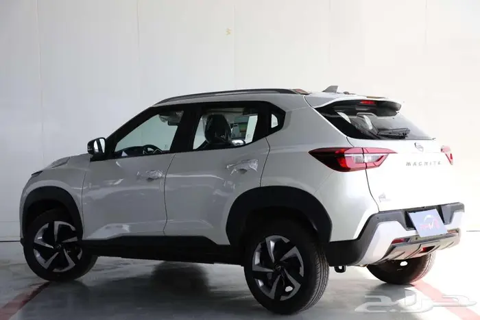 نيسان ماجنايت اس 2025 5