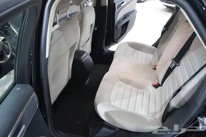 فيوجن 2020 اسود بطاقة جمركية امريكي 52