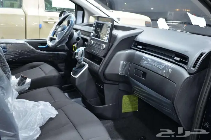 هيونداى ستاريا 9 ركاب ديزل 2025-بالنقد والتقسيط 18