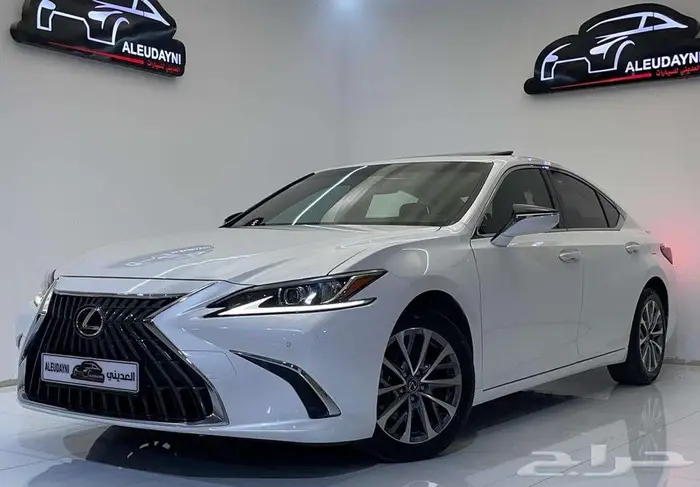 لكزس 300ES هايبرد 2023 0
