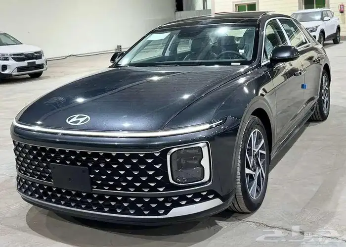 هيونداي ازيرا كلاسيك مكينه 3.5 موديل 26 اقساط 4