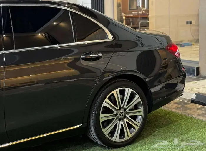 مرسيدس بنز E450 Avant Guard 4Matic 2021 13