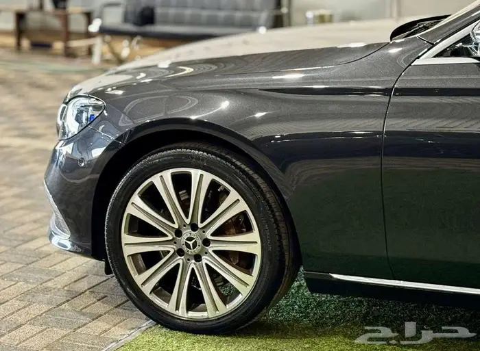 مرسيدس بنز E450 Avant Guard 4Matic 2021 12