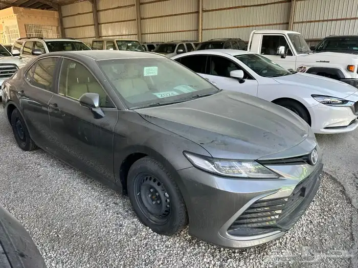 كامري استندر تيتانيوم2024 1