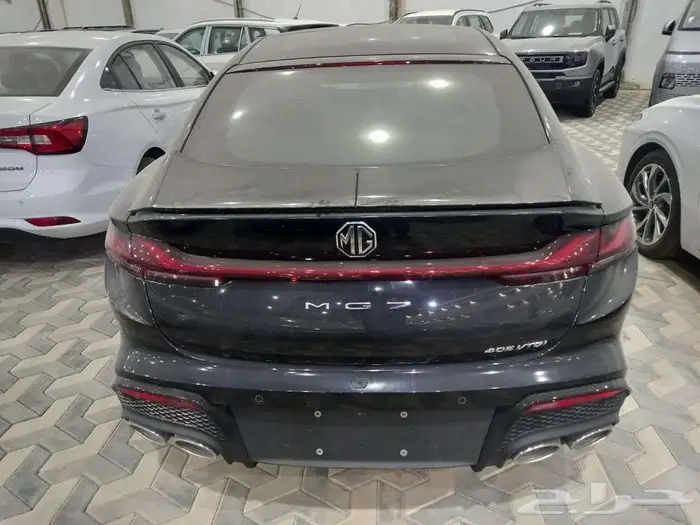 ام جي 7 لاكجري 2025 كاش وتقسيط 8