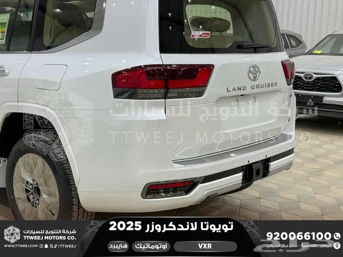 لاندكروزر في اكس ار فل أبيض هايبرد 2025 خصومات نهاية السنه 6