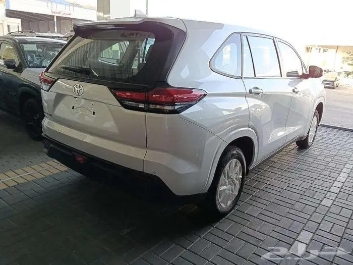 تويوتا انوفا GL م 2026 - سعودي 5