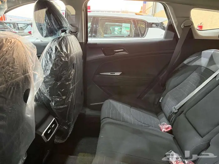 كيا سبورتاج نص فل 2.0 سي سي موديل 2025 6