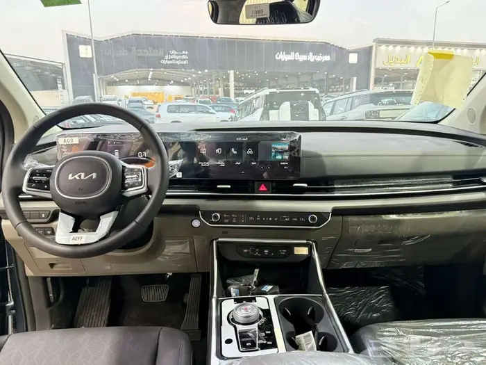كيا كرنفال نصف فل GLS 2026 7