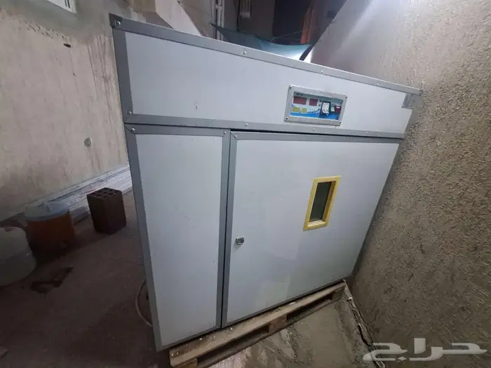 فقاسة بيض فل اوتوماتيك 0