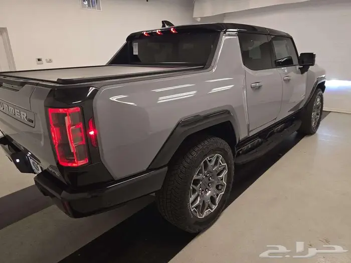 2024 GMC HUMMER EV Pickup 3X Crew Cab Short Bed 3