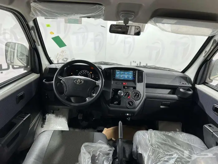 تويوتا لايت اس عادي بنزين 2025 8