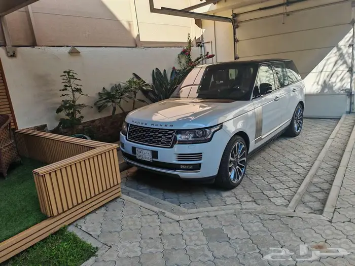 رنج روفر 2016 نظيف جدا ومصين 1