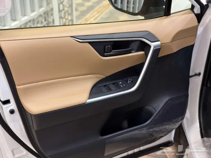 راف فور LE 2025 قسطها ب 1722 ريال 7