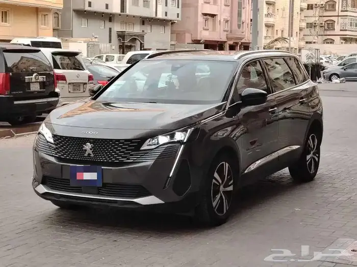 بيجو 5008 GT line I4 1.6L 11