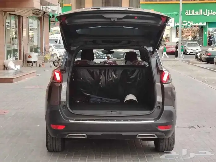 بيجو 5008 GT line I4 1.6L 26