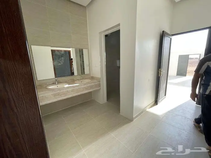 دور ارضي للبيع حي غرناطة ه 2