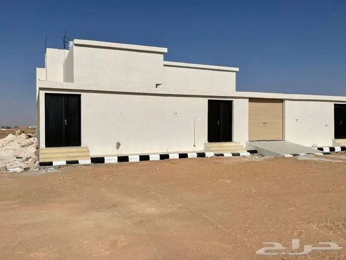 دور ارضي للبيع حي غرناطة ه 4