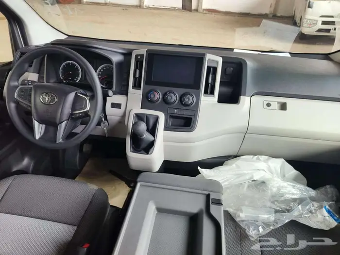 هاي اس فان سقف عالي أبيض ديزل 2026 خصومات نهاية السنه 3