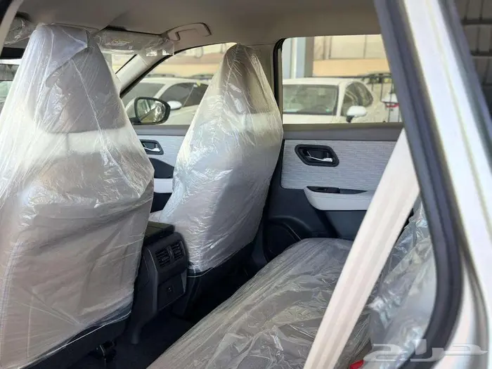 نيسان اكس تريل 5 و 7 راكب دبل بدون دبل 2026 3