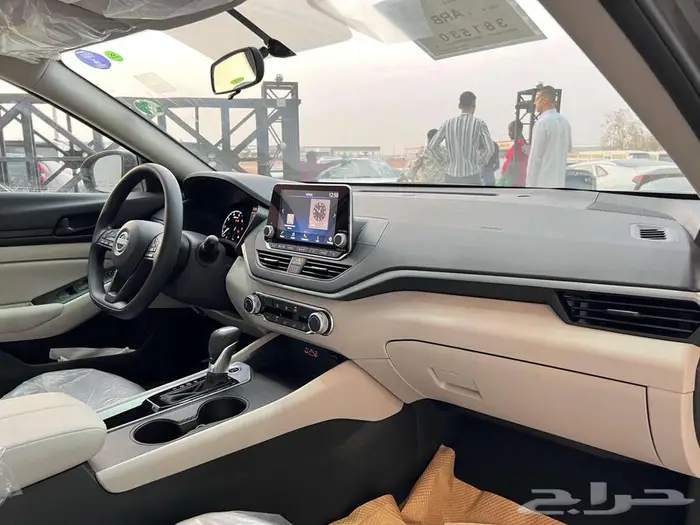 نيسان التيما 2025 استاندر كاش او اقساط رواتب من 4500 12