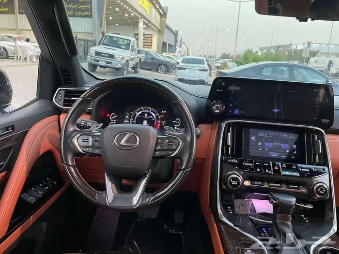 لكزس LX-600 VIP سعودي 2023 بلاك ادشن 20