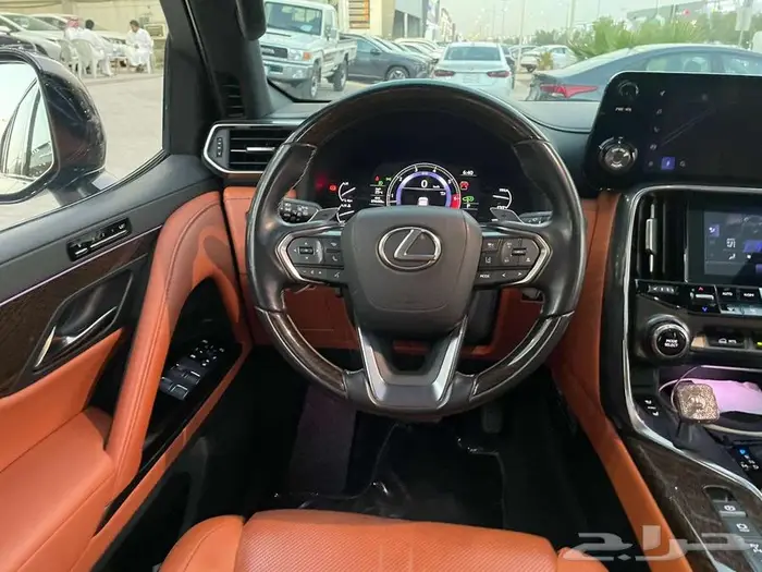 لكزس LX-600 VIP سعودي 2023 بلاك ادشن 25