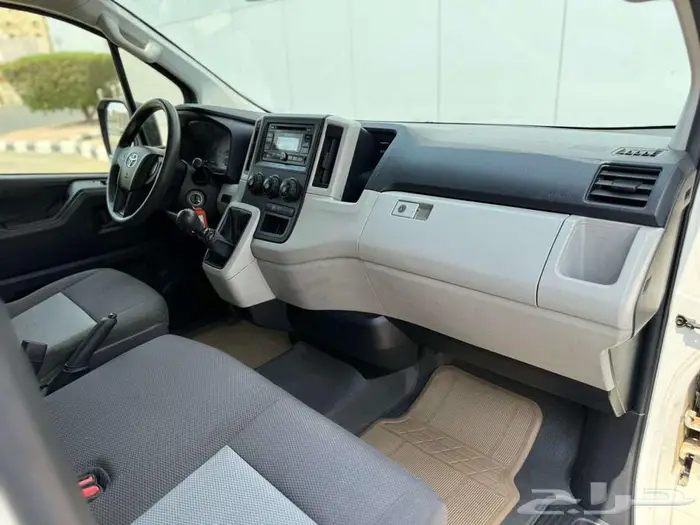 تويوتا باص ثلاجه 2021 السعر شامل الضريبه ب 85 الف 17