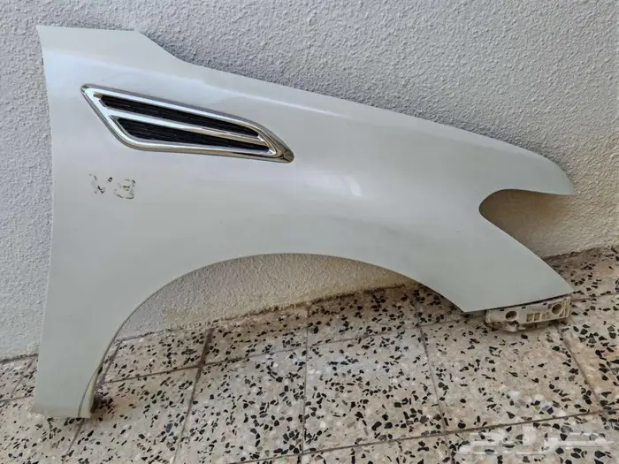 للبيع قطع غيار نيسان باترول بلاتنيوم Y62 13