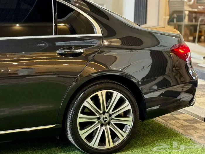 مرسيدس بنز E450 Avant Guard 4Matic 2021 20