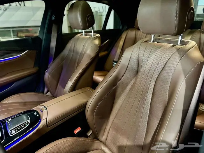 مرسيدس بنز E450 Avant Guard 4Matic 2021 31