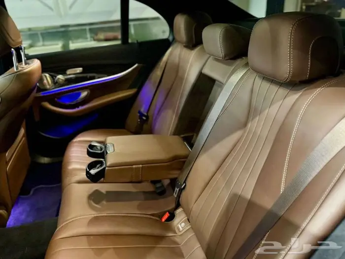 مرسيدس بنز E450 Avant Guard 4Matic 2021 36