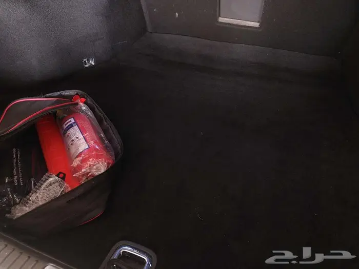 جينسيس G90 2017 رويال V6 نظيفة وكالة 33