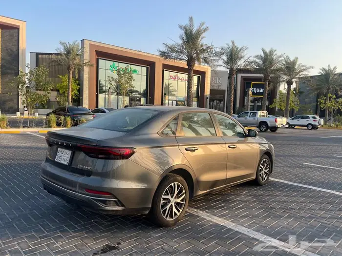 2023 جيلي أمجراند 2