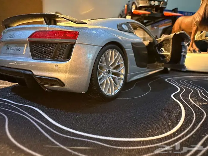 Maisto AUDI مايستو اودي أر 8 9