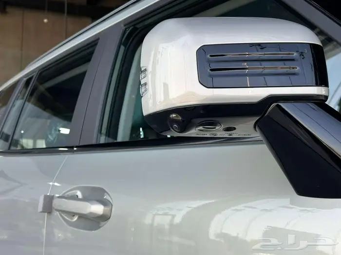 جيتور T1 لاكجري 2025 4