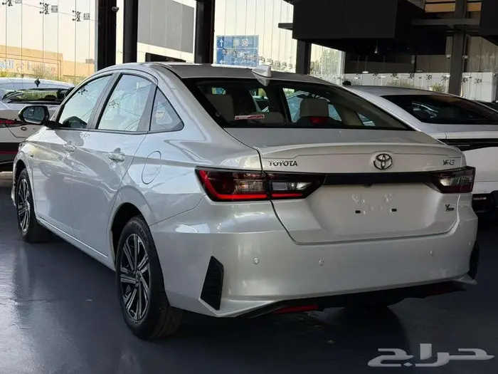 تويوتا يارس 2026 نص فل Y 1