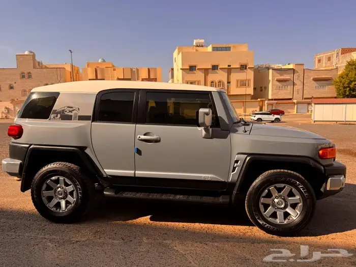 تويوتا اف جي 2023 فل كامل عبداللطيف جميل 3