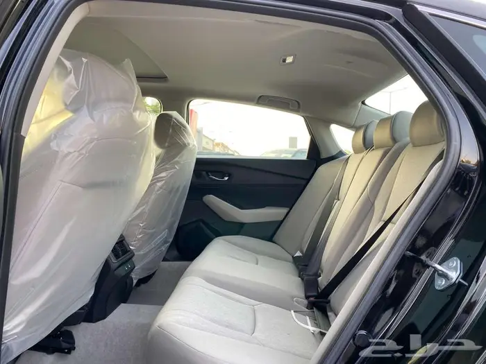 نضمن لك اقل سعر بالمملكة هوندا اكورد 2025 EX جميع الالوان 10