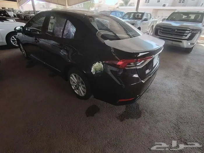 كورولا مطور مكينه 2000 موديل 2025 بنزين اسود حبه فقط 6